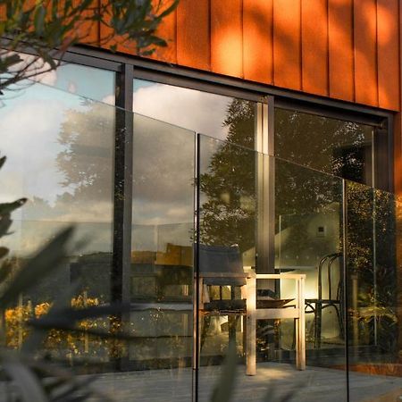 Tussock Hill Vineyard Retreats Hotel Крайстчърч Екстериор снимка